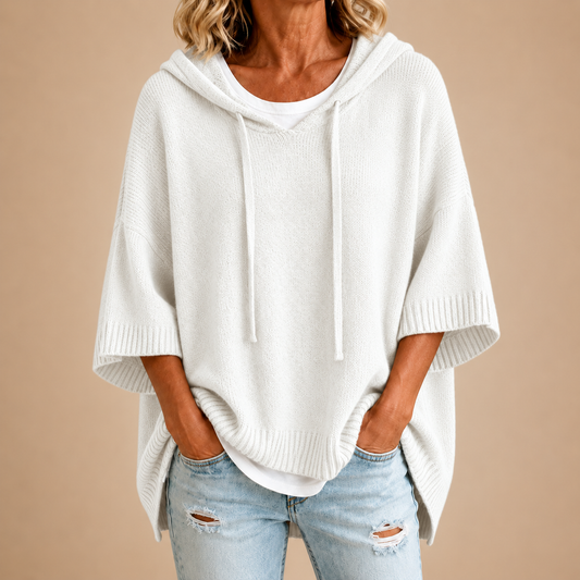 Bianka™ | Gestricktes Poncho mit Kapuze — Weiss